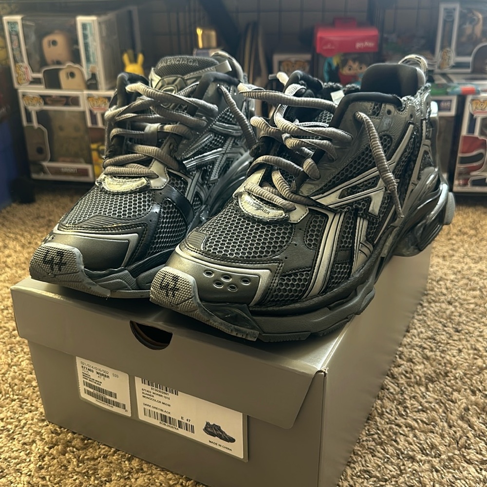 Balenciaga Men’s runner